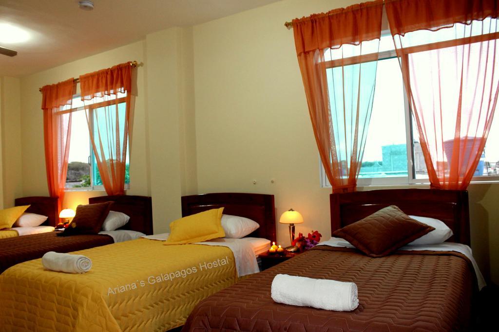 Ariana'S Galapagos Hostal Puerto Ayora  Exterior foto